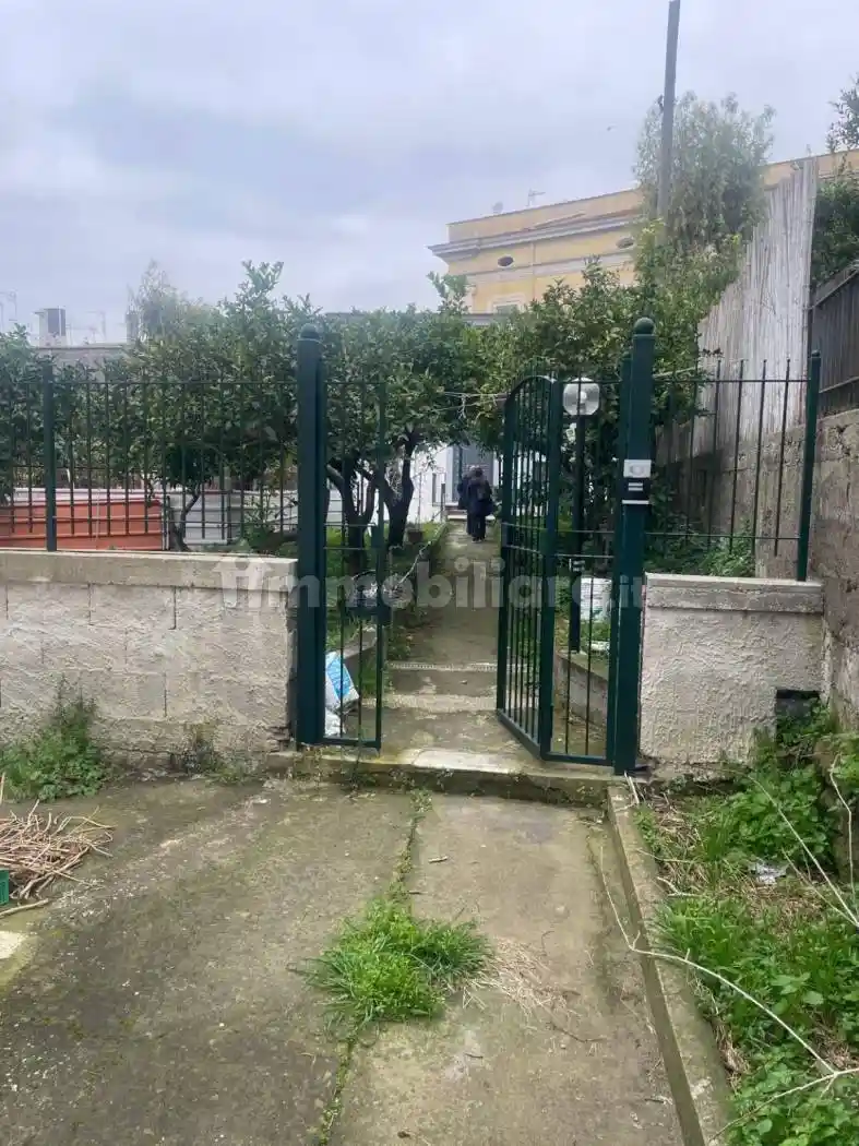 Appartamento in affitto a Portici