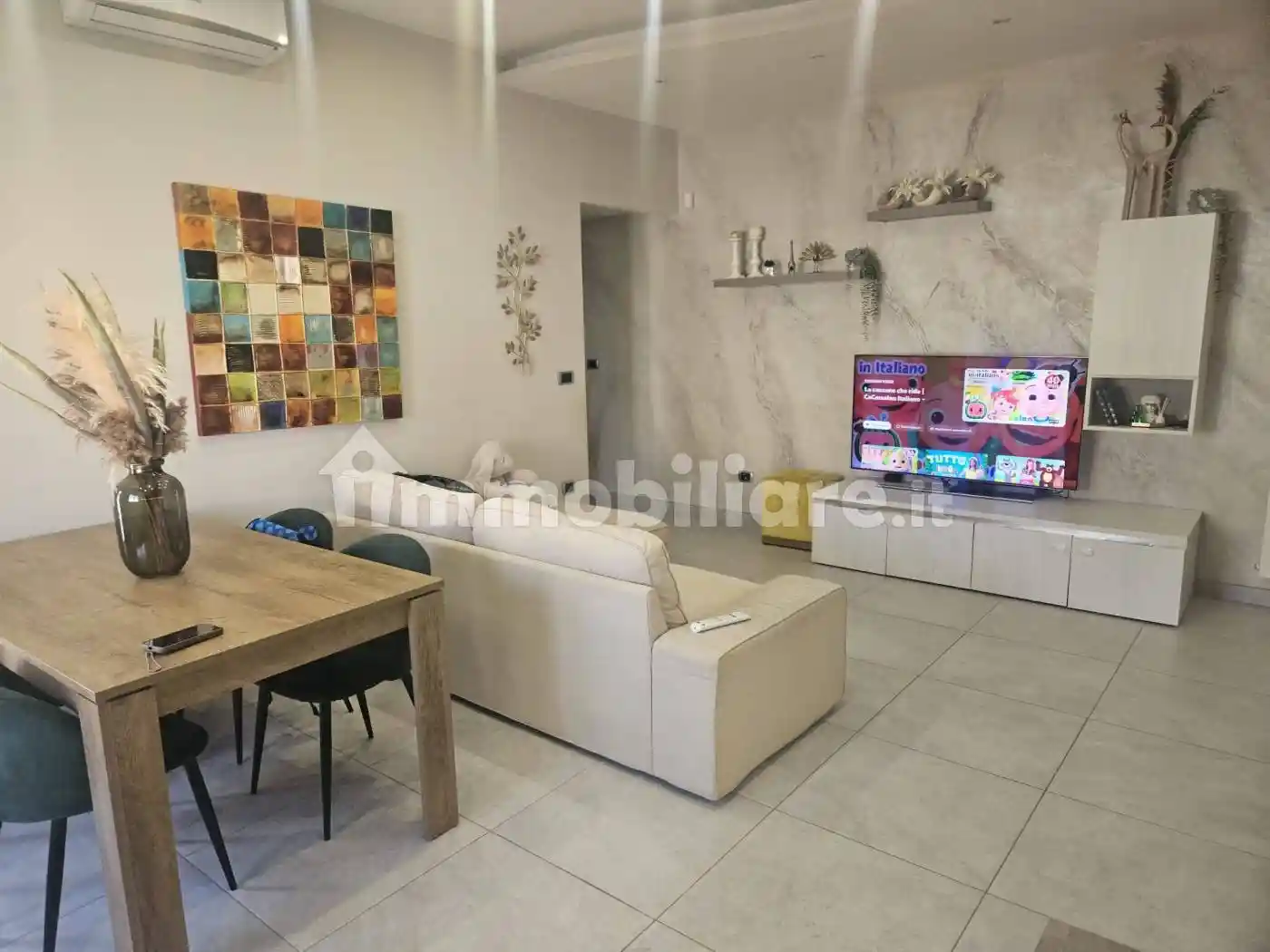 Appartamento in vendita a Napoli