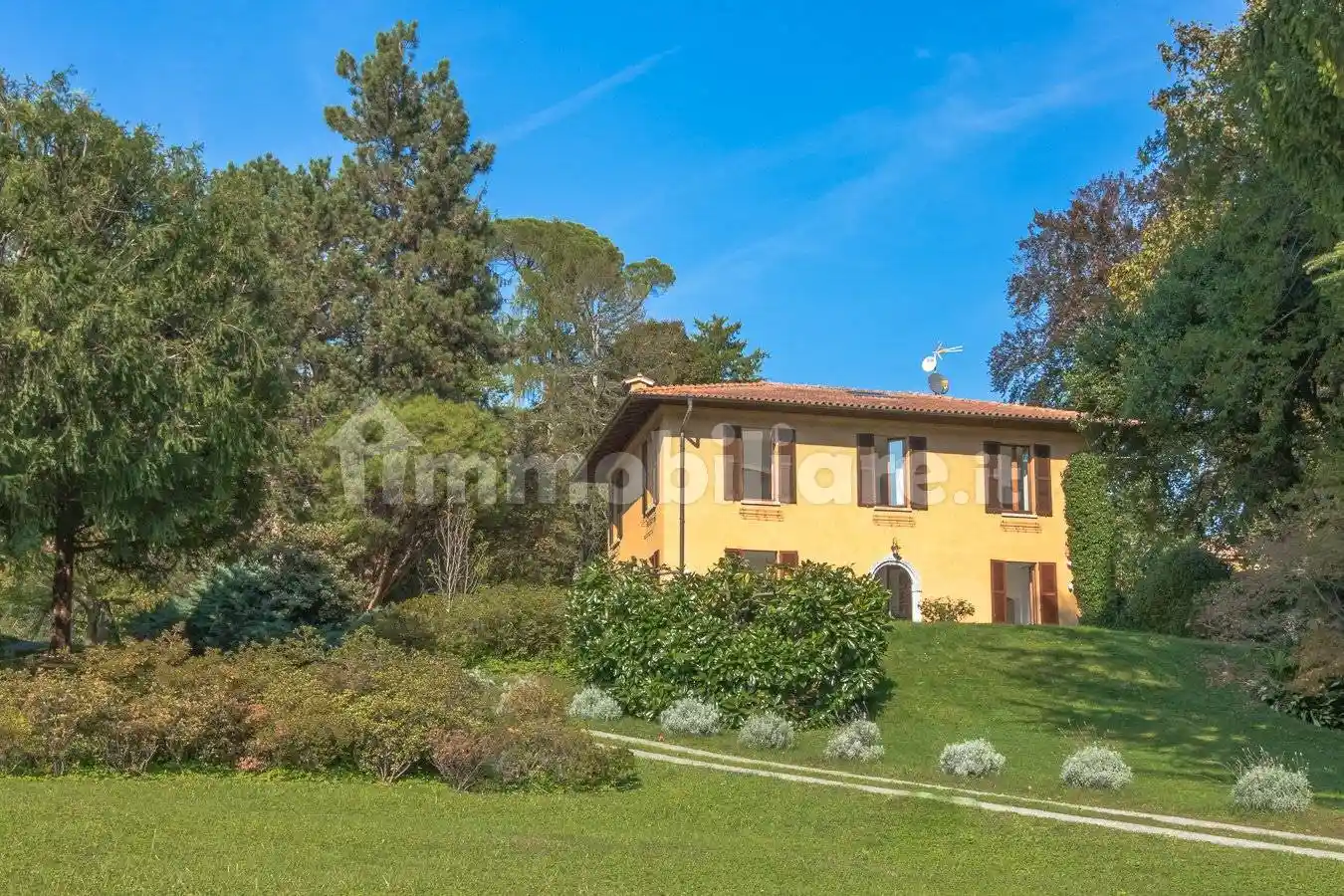 Villa in vendita a Tremezzina