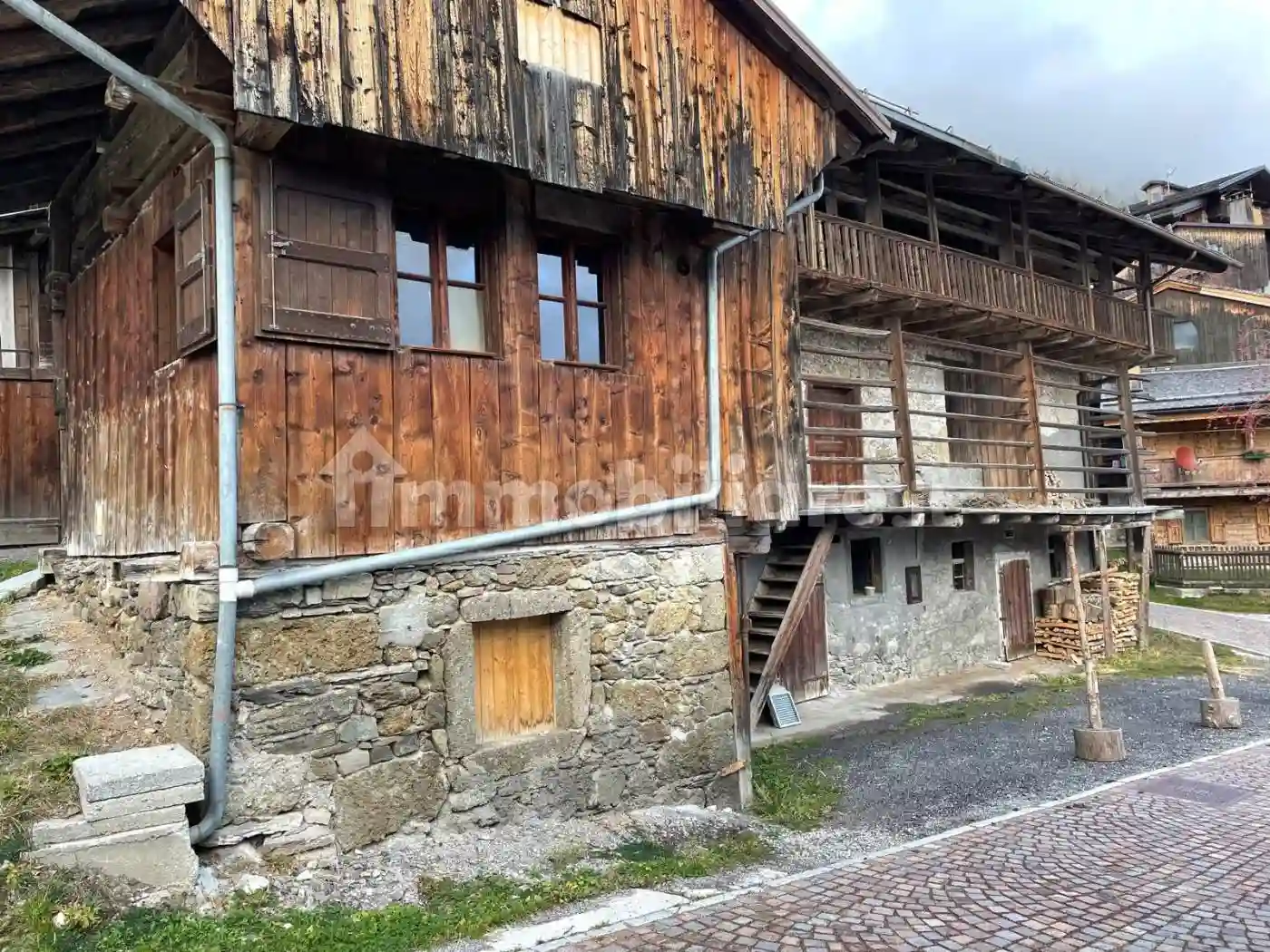 Palazzo - Edificio - foto 2