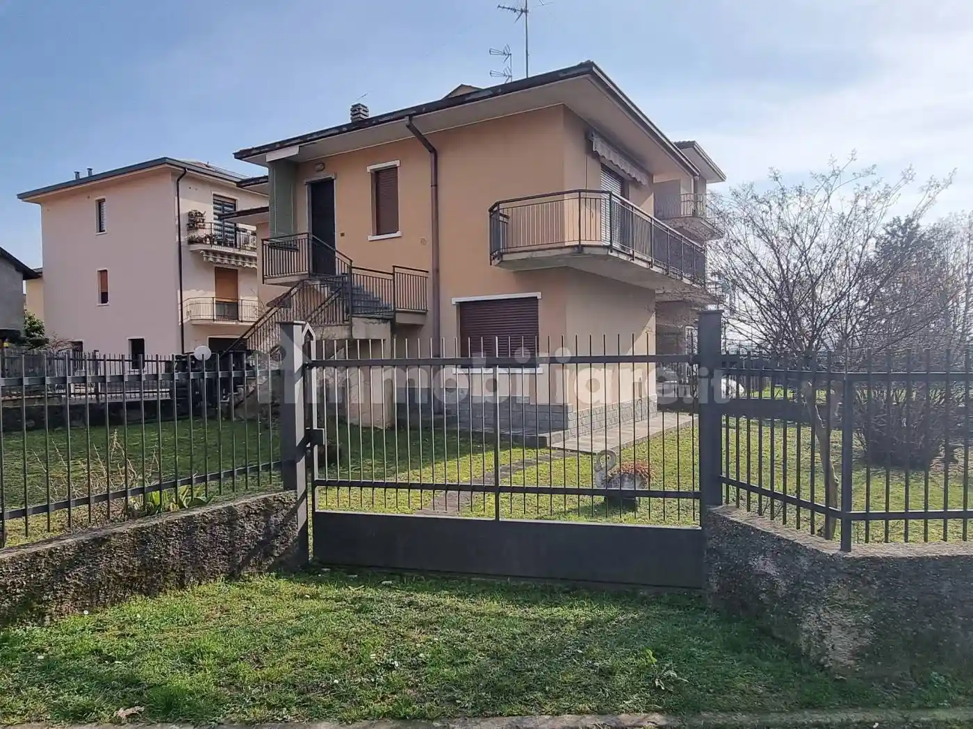 Villa in vendita a Monticello Brianza