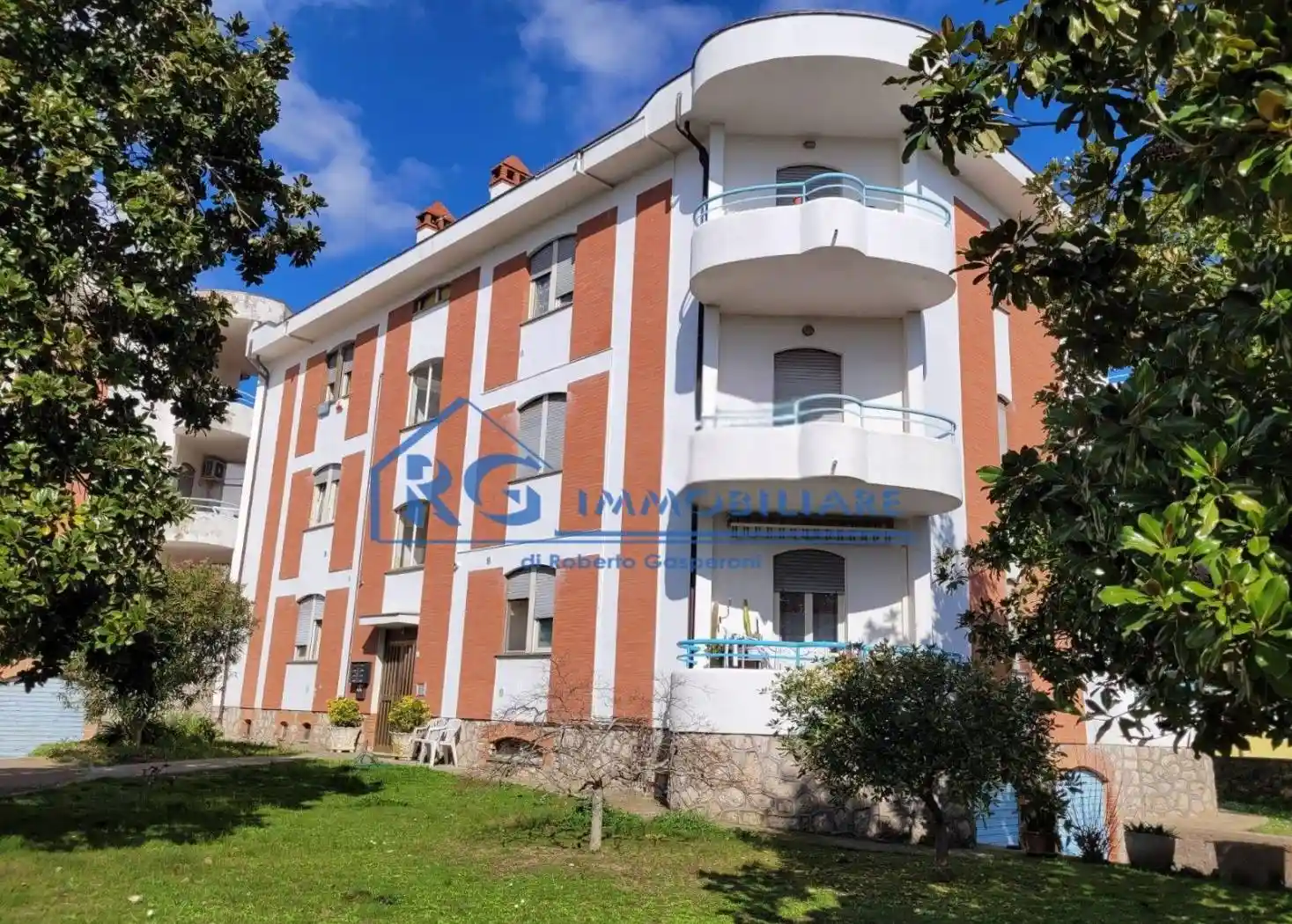 Appartamento in vendita a Castiglione in Teverina