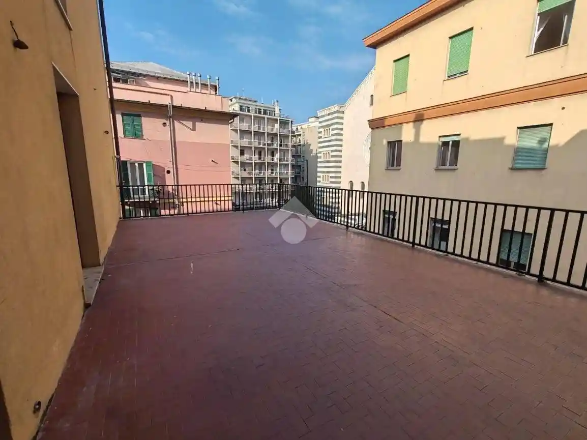 Appartamento in vendita a Genova