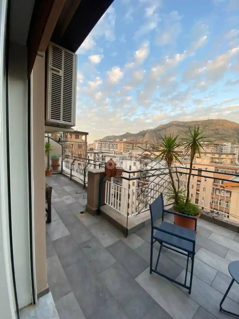 Attico - Mansarda in affitto a Palermo