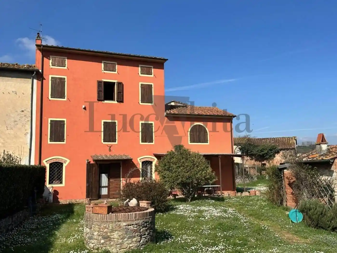 Rustico - Casale in vendita a Capannori