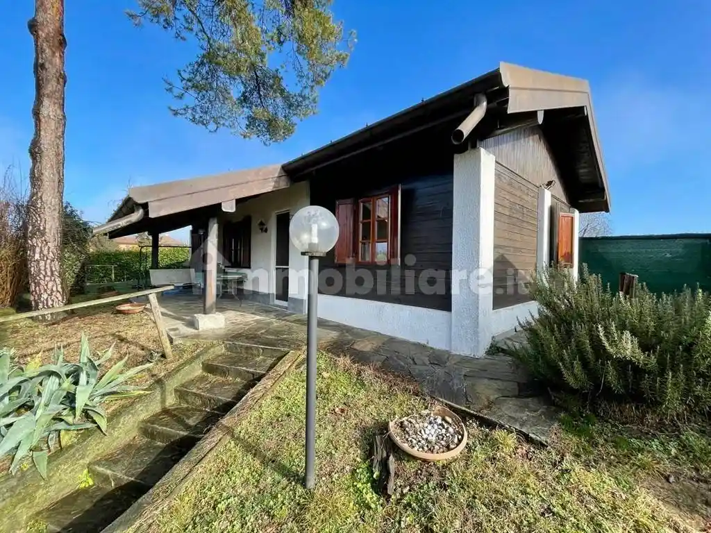 Villa in affitto a Bodio Lomnago