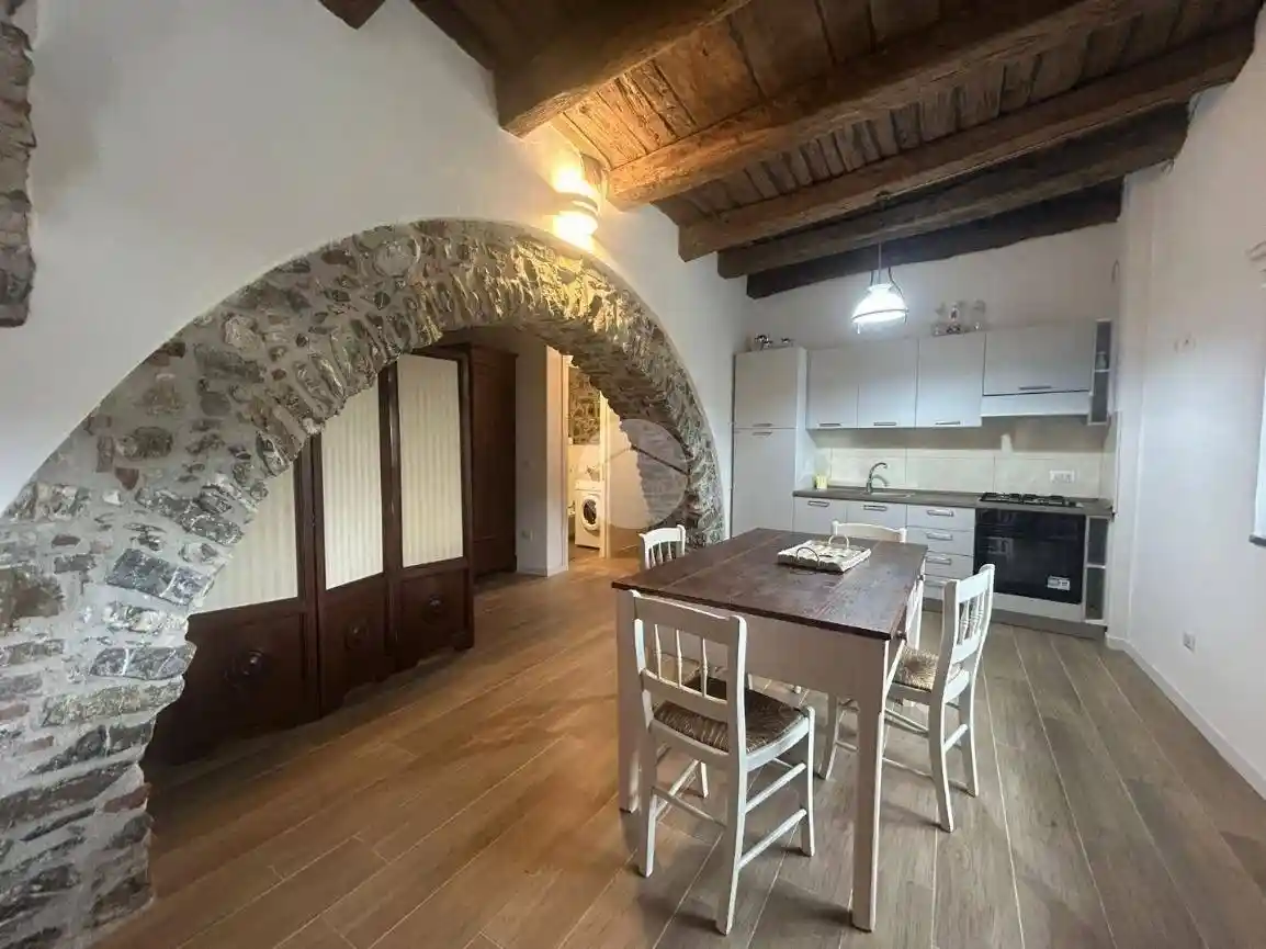 Appartamento in affitto a Santa Marina