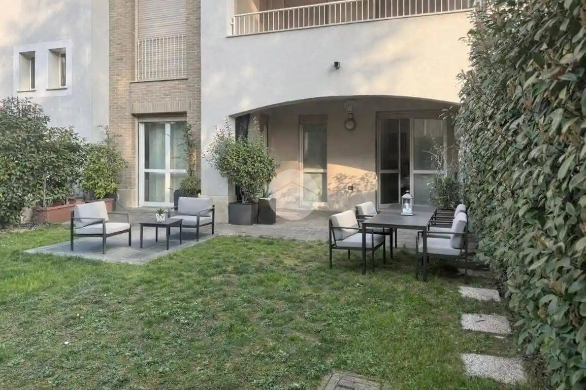 Appartamento in vendita a Seregno