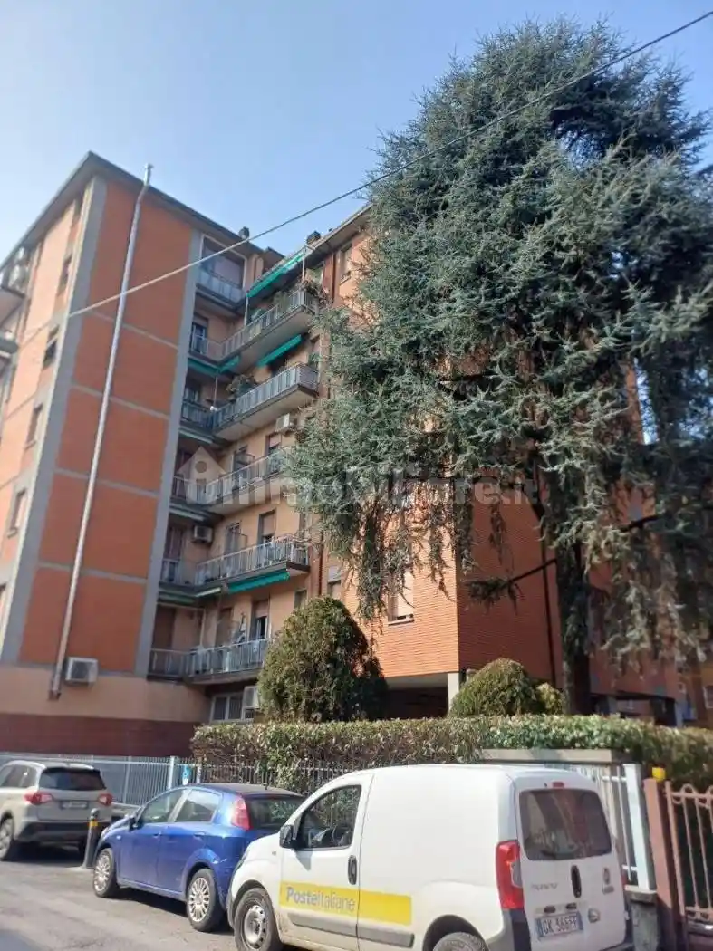 Appartamento in vendita a Bologna