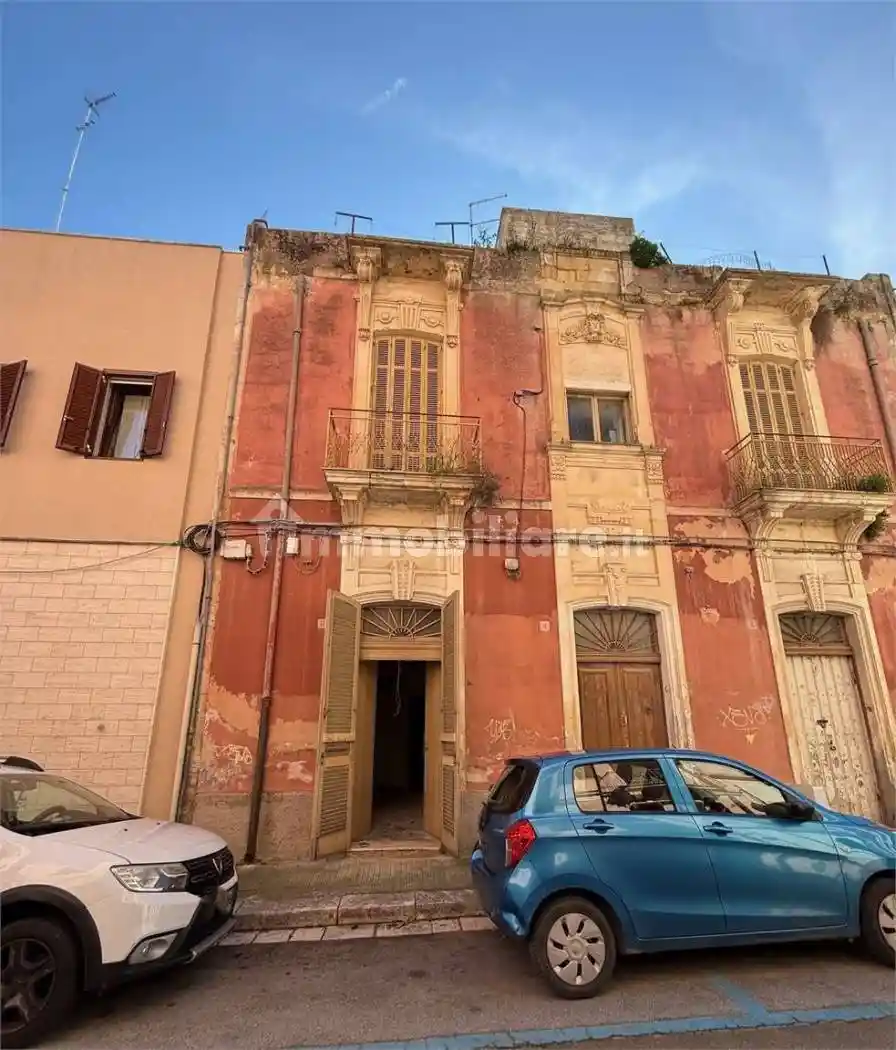 Appartamento in vendita a Brindisi