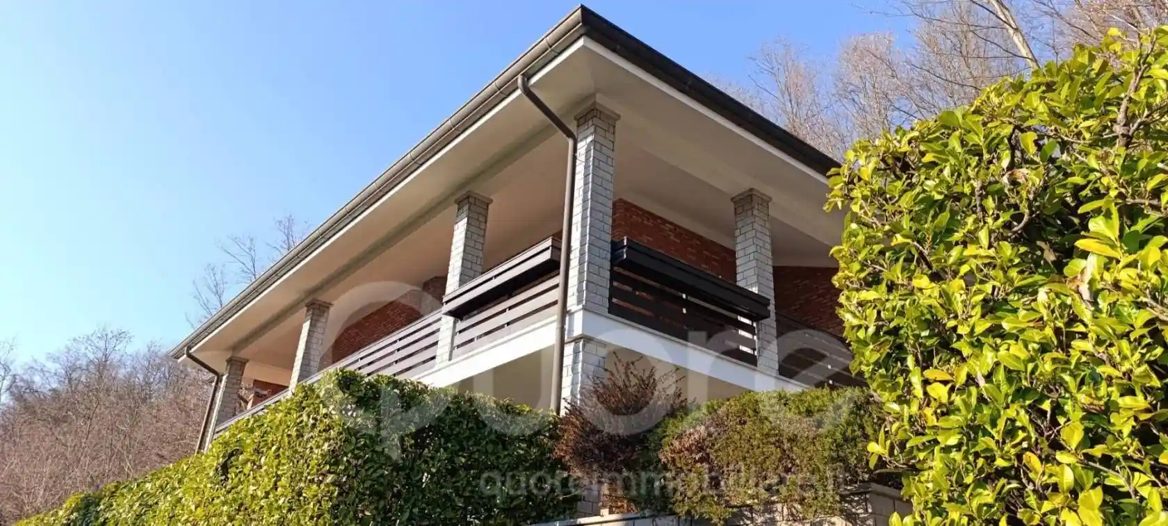 Villa in vendita a Magnano in Riviera