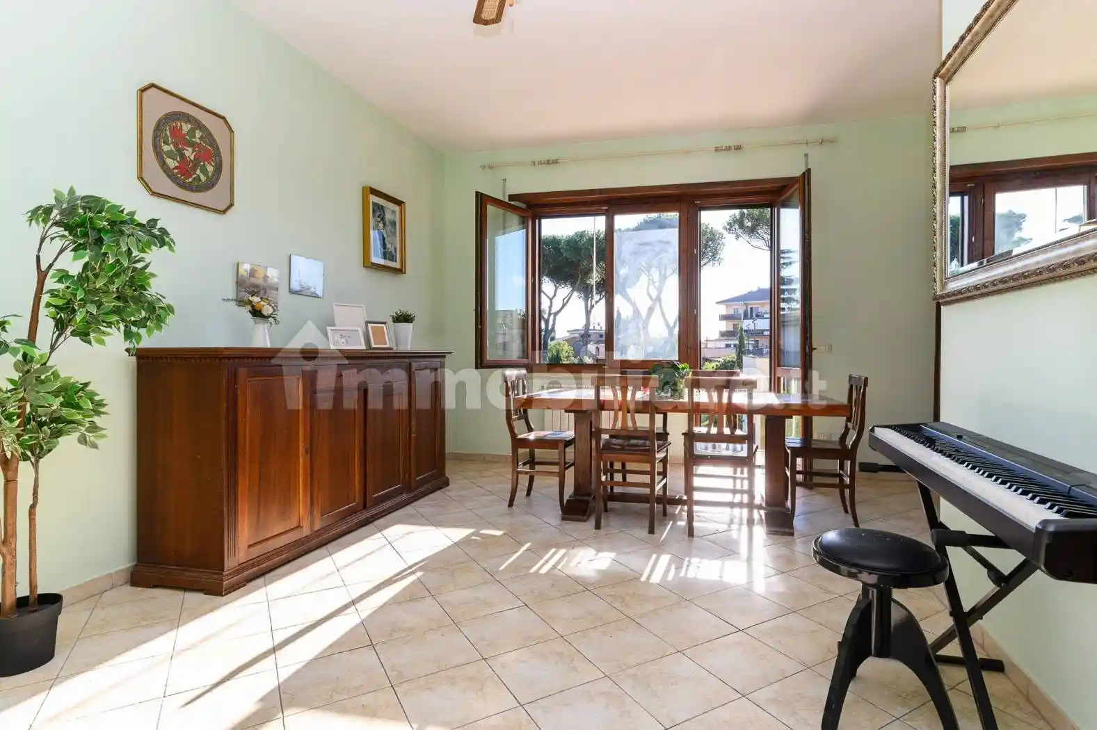 Appartamento in vendita a Roma