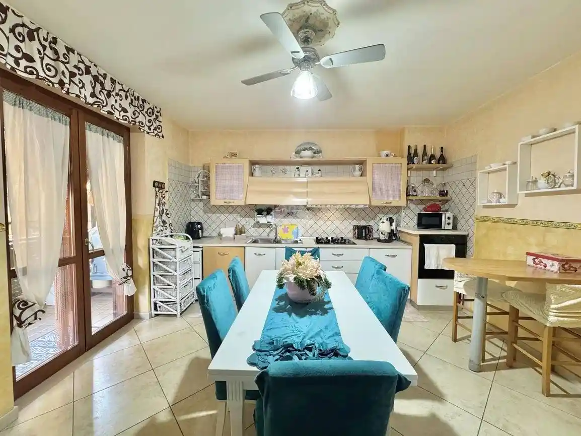 Appartamento in vendita a Orta di Atella