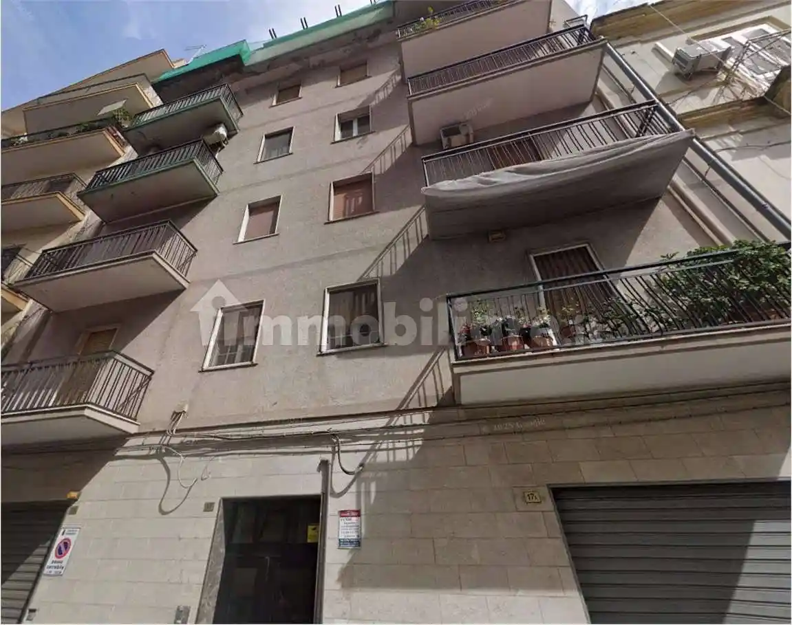 Appartamento in vendita a Taranto