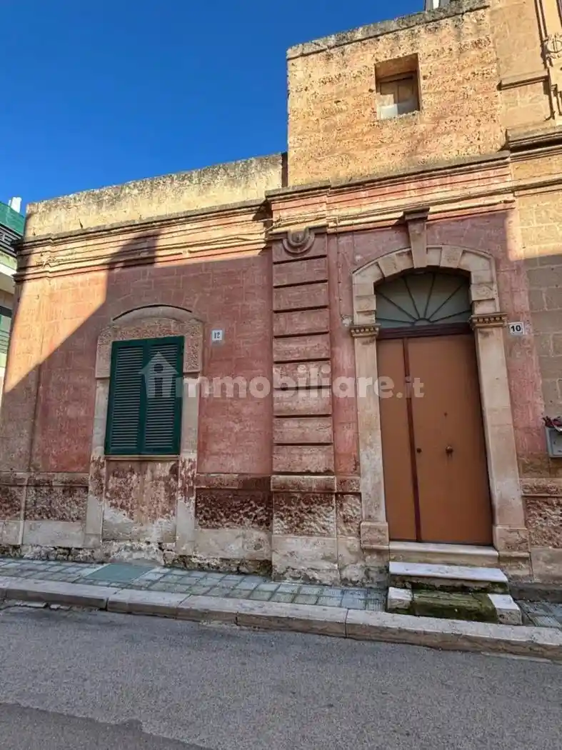 Casa indipendente in vendita a Adelfia