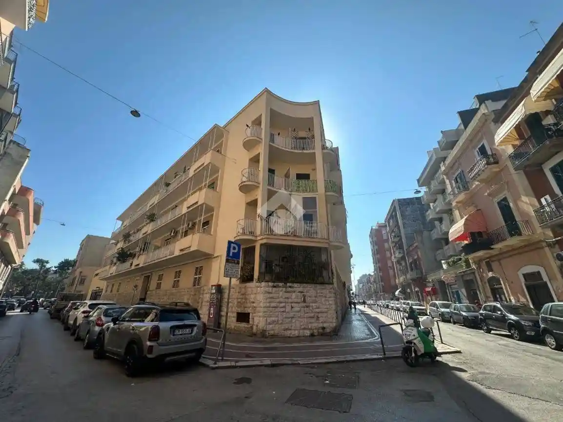 Appartamento in vendita a Bari