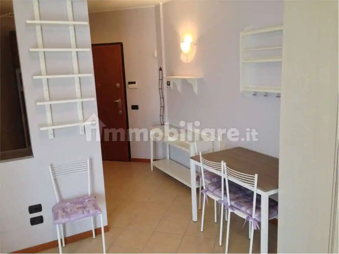 Appartamento in affitto a Garbagnate Milanese