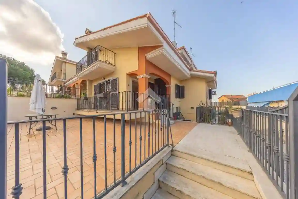 Villetta a schiera - foto 2