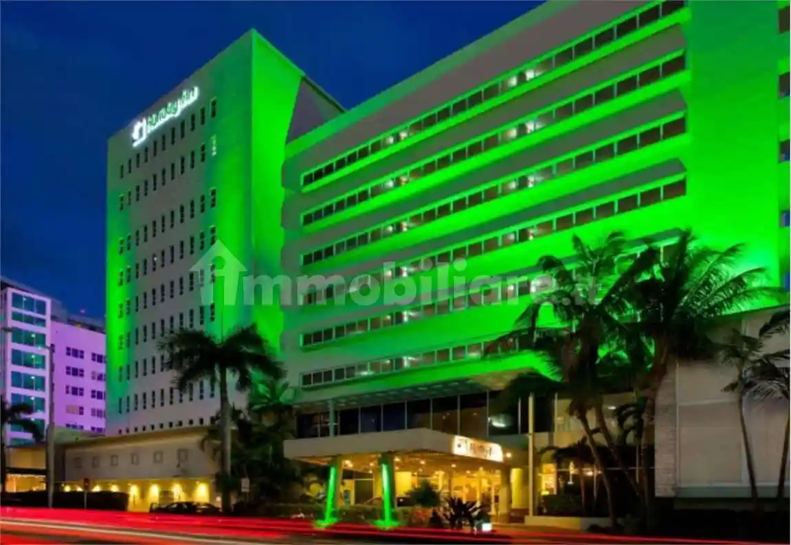 Palazzo - Edificio in vendita a Milano