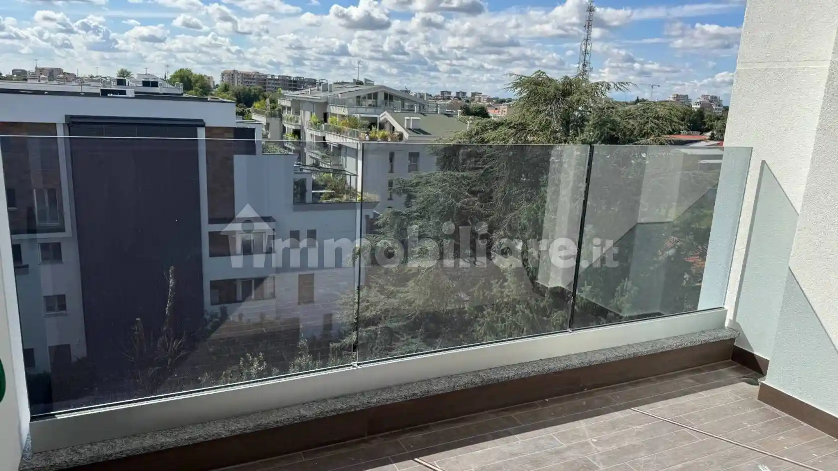 Appartamento in vendita a Monza