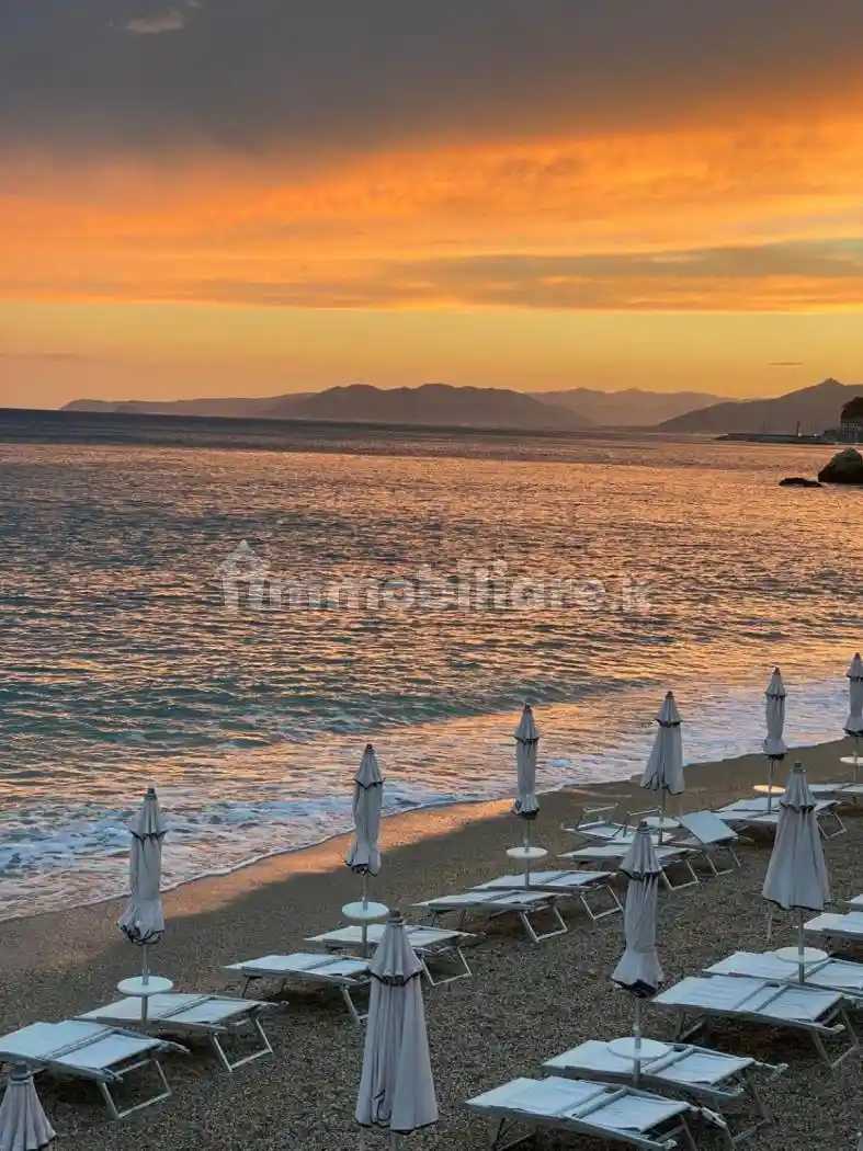 Appartamento in affitto a Finale Ligure