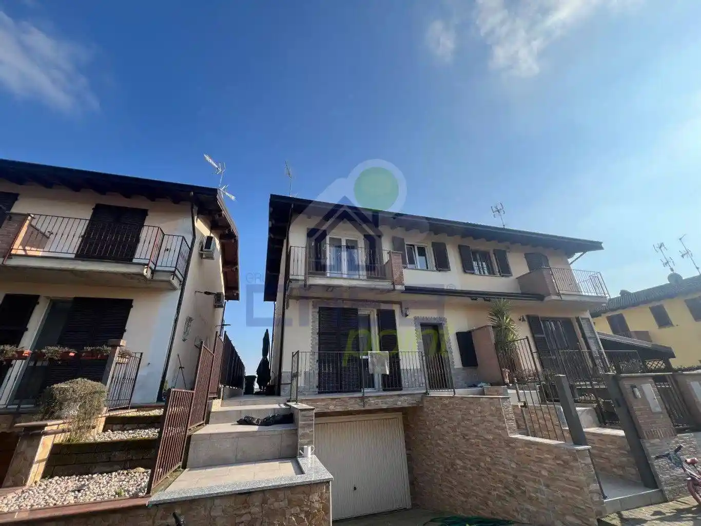 Villa in vendita a Santa Cristina e Bissone