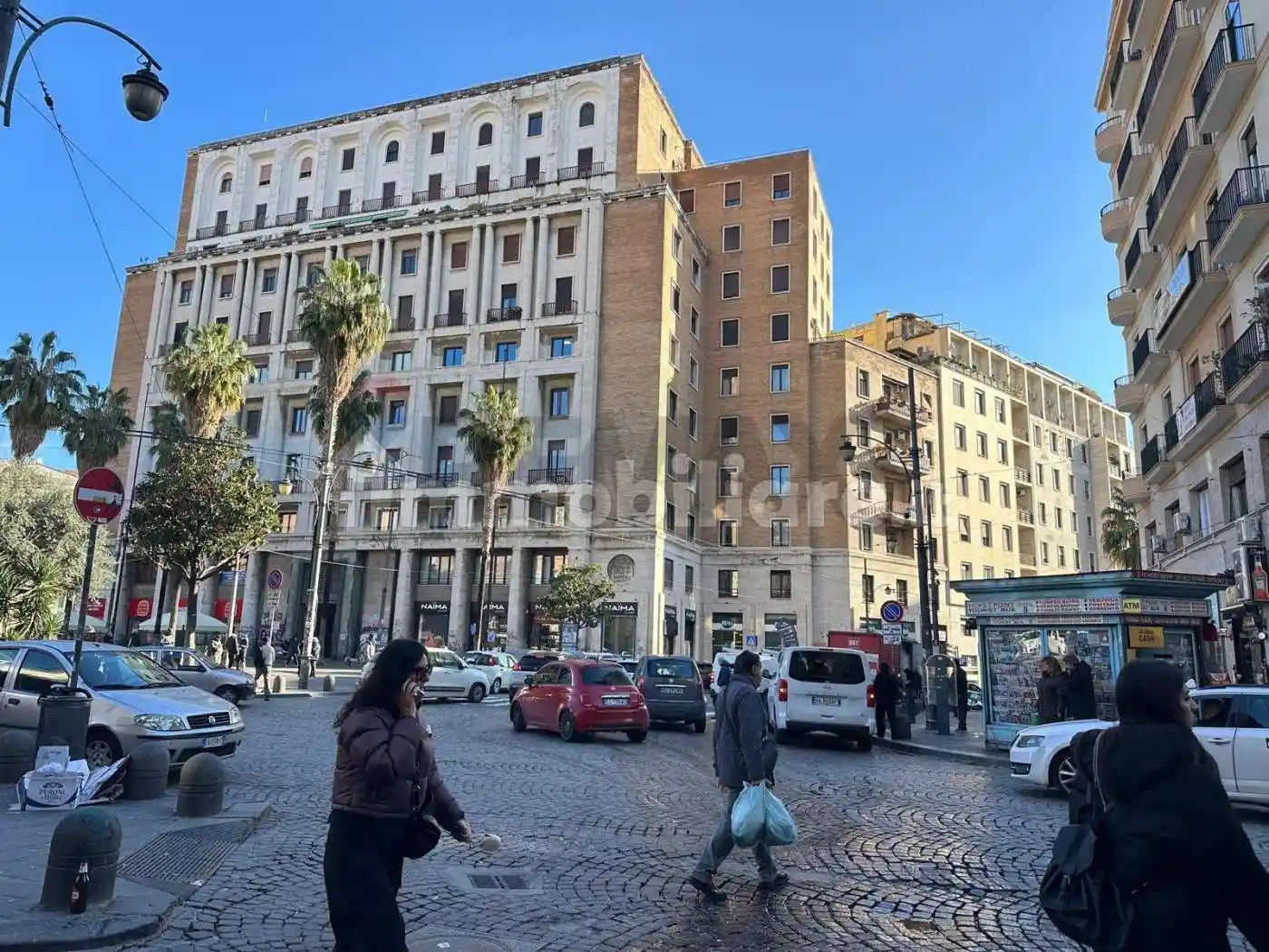 Appartamento in vendita a Napoli