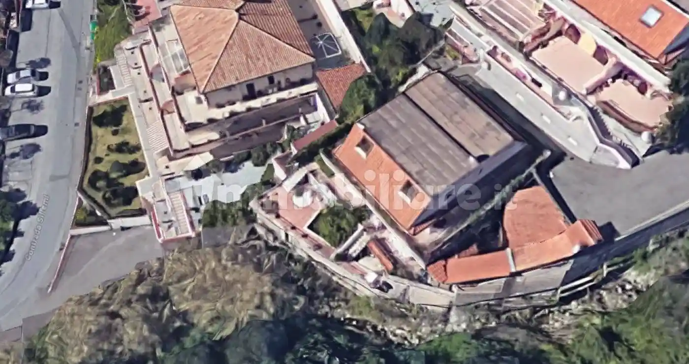 Appartamento in vendita a Letojanni