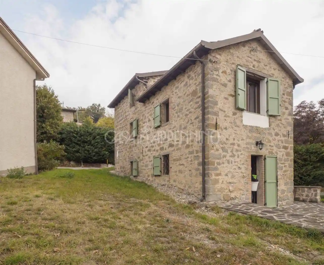 Casa indipendente in vendita a Villa Minozzo