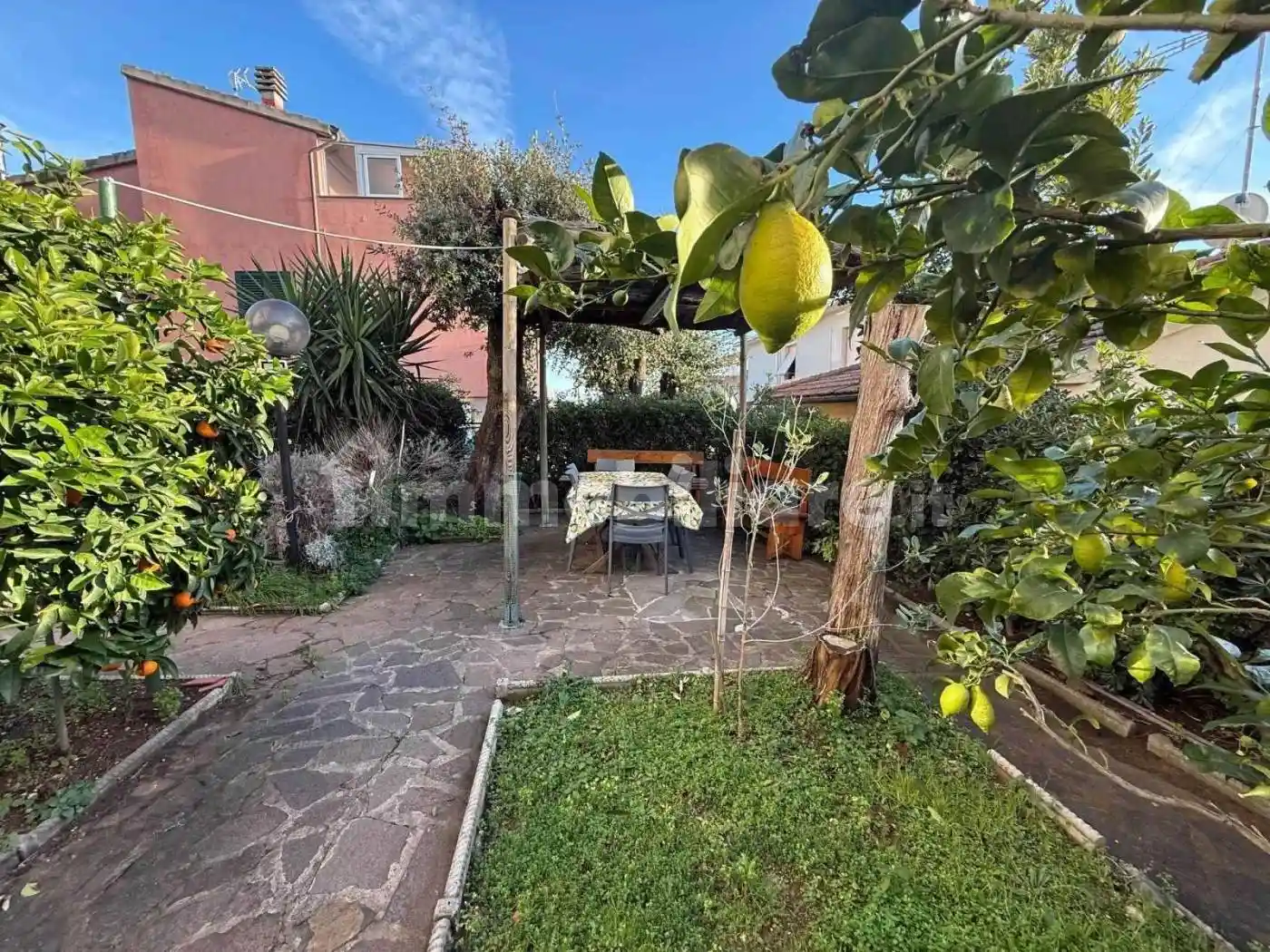 Appartamento in vendita a Rosignano Marittimo
