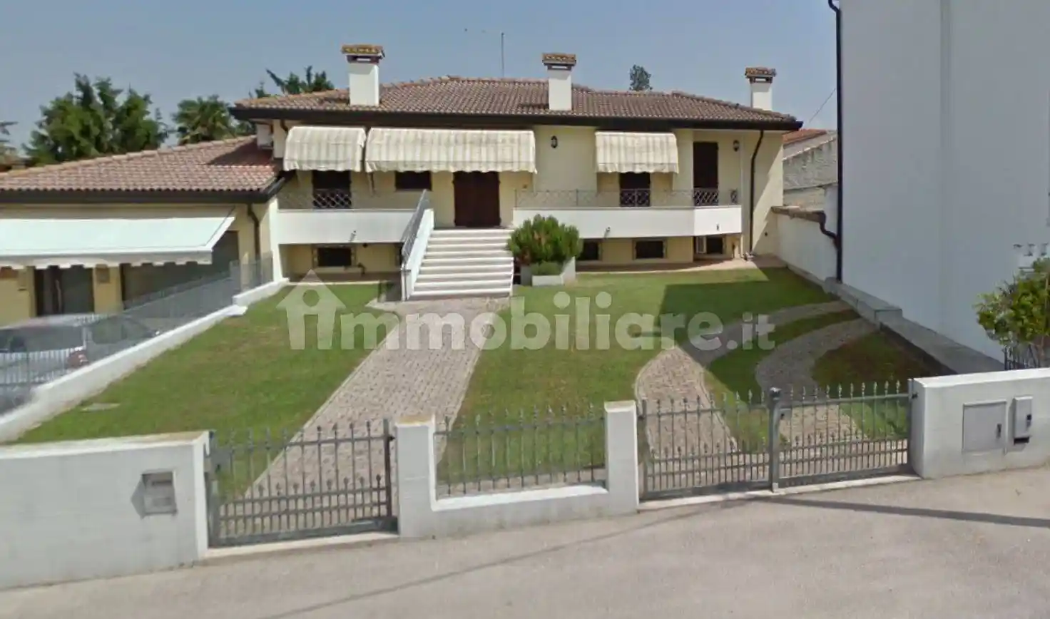 Villa in vendita a Correzzola