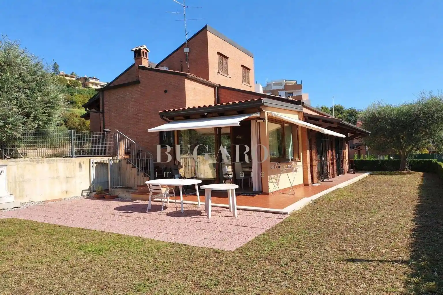 Villa in vendita a Ancona