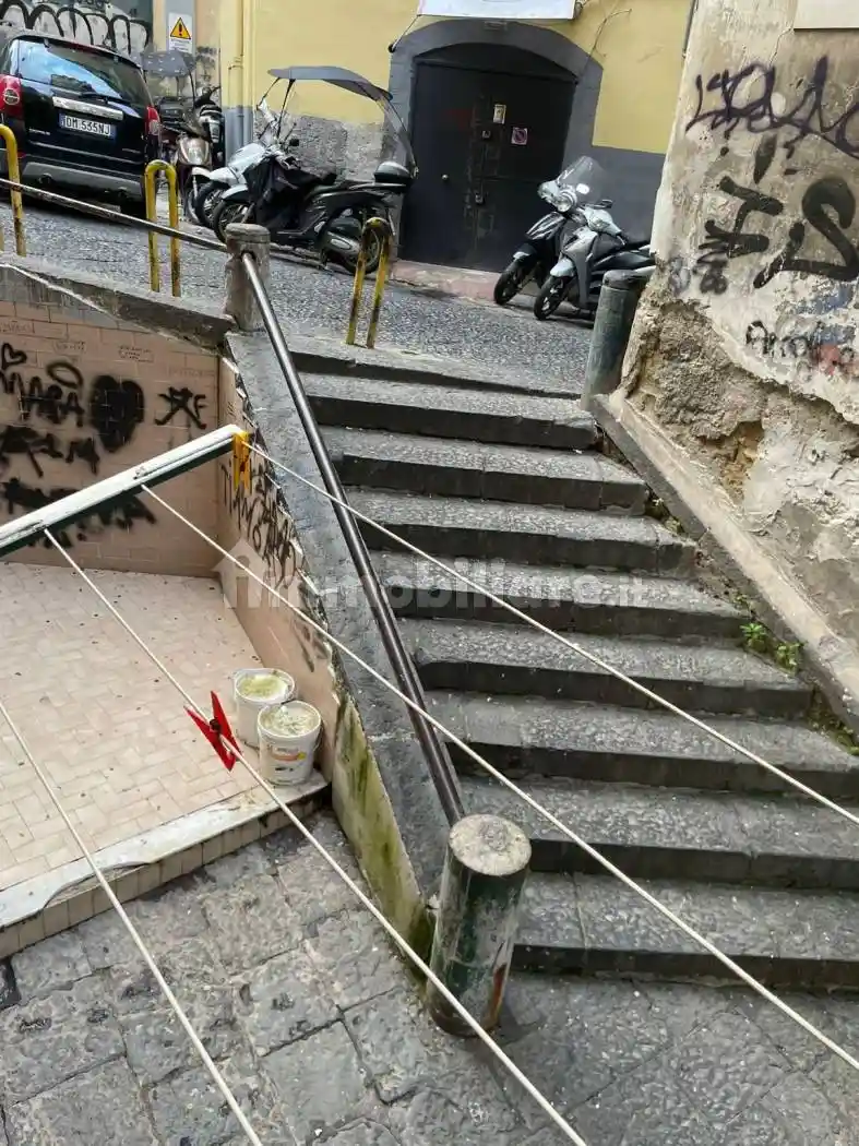 Appartamento in vendita a Napoli