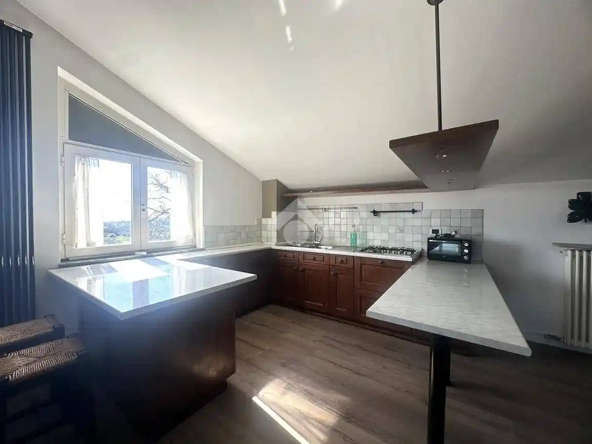 Appartamento in affitto a Montecastrilli