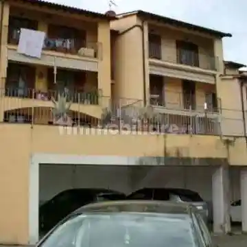 Appartamento in vendita a Reggello