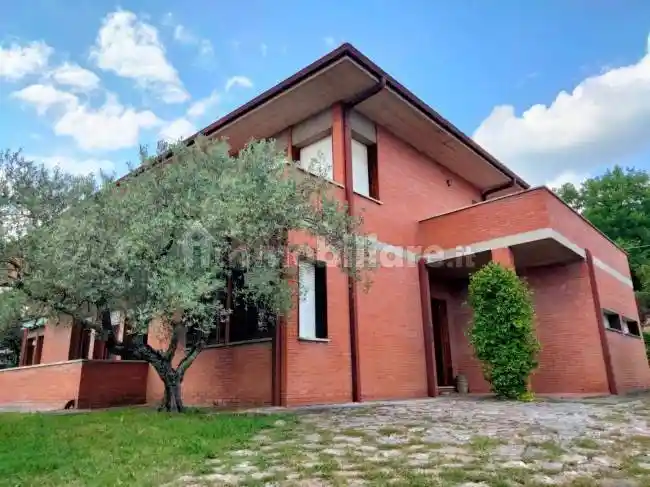 Villa in vendita a Perugia