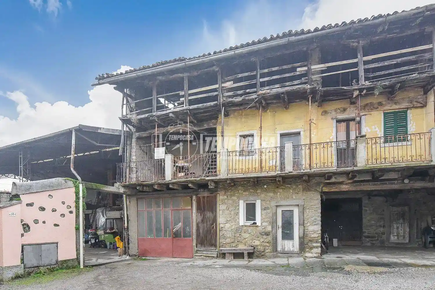 Rustico - Casale in vendita a Castelmarte