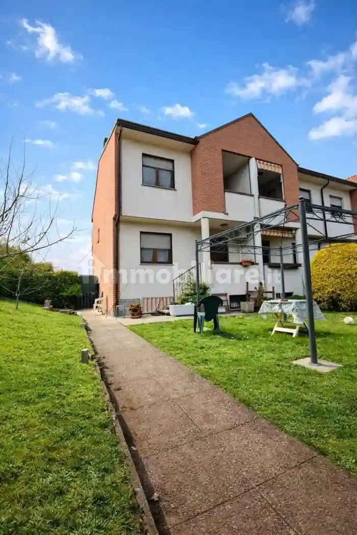 Villetta a schiera - foto 2