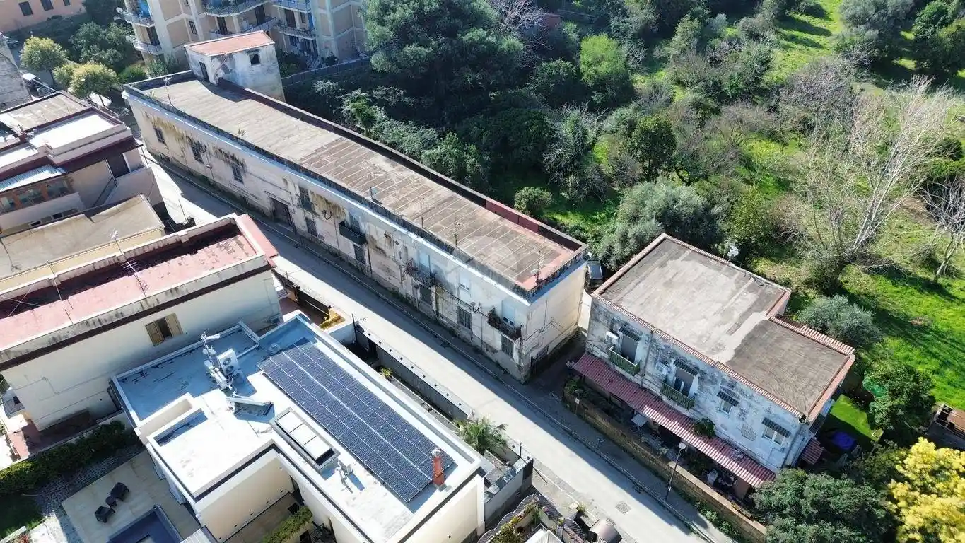 Palazzo - Edificio in vendita a Cercola