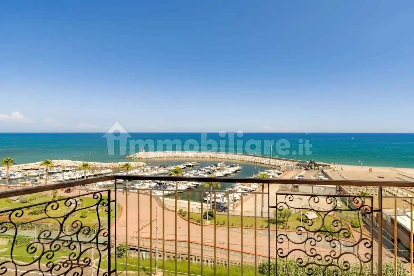 Appartamento in vendita a Borghetto Santo Spirito