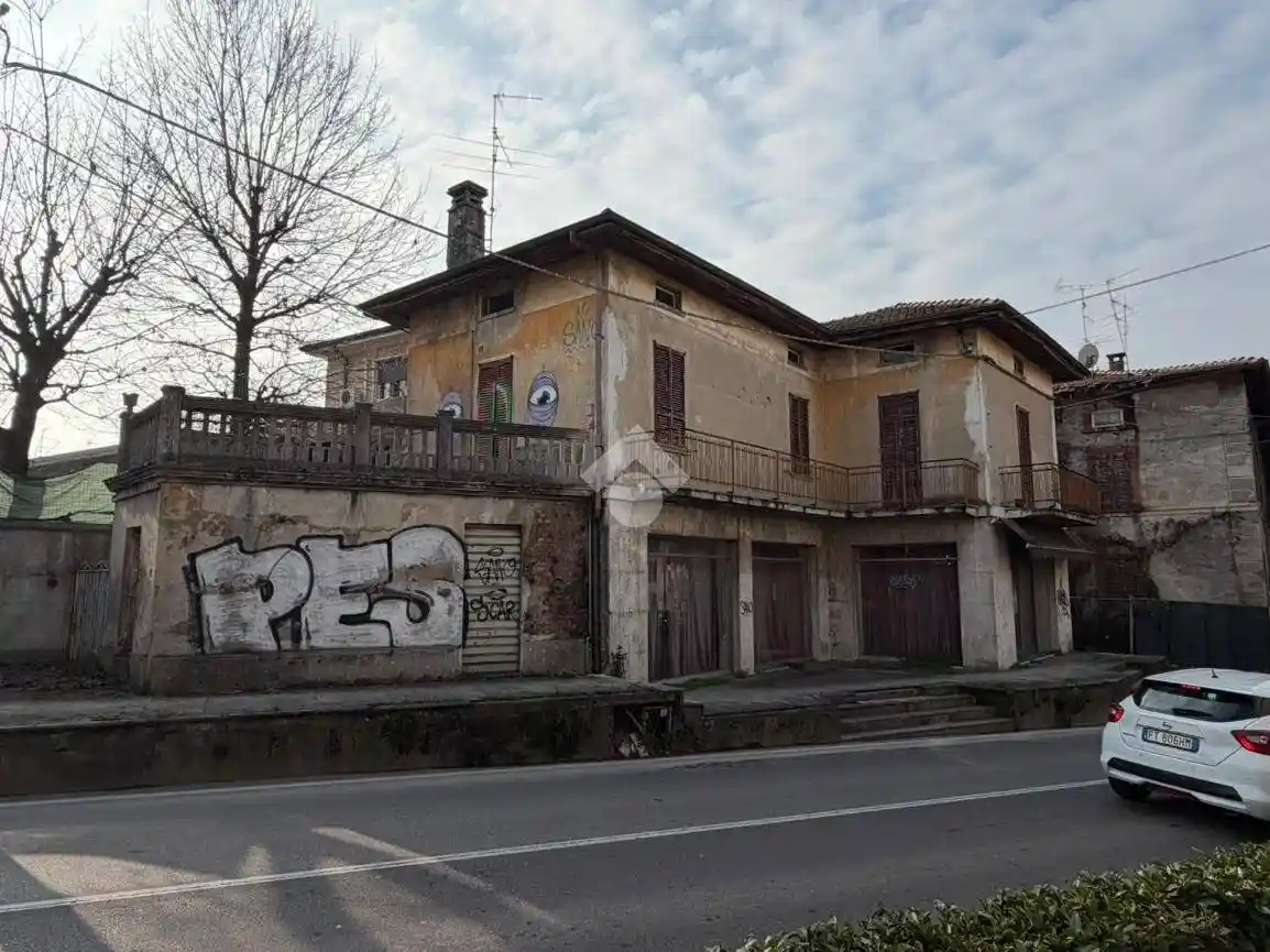 Casa indipendente in vendita a Palazzolo sull'Oglio