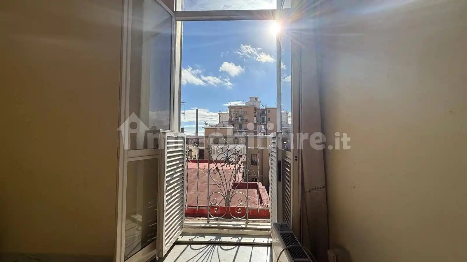 Appartamento in vendita a Napoli