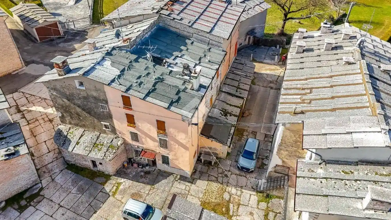 Appartamento in vendita a Sant'Anna d'Alfaedo