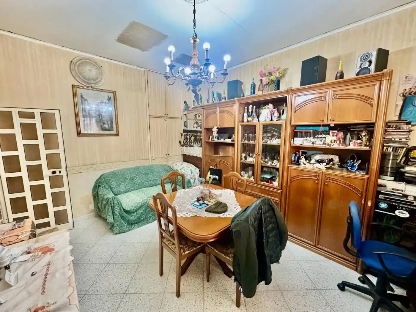 Appartamento in vendita a Napoli