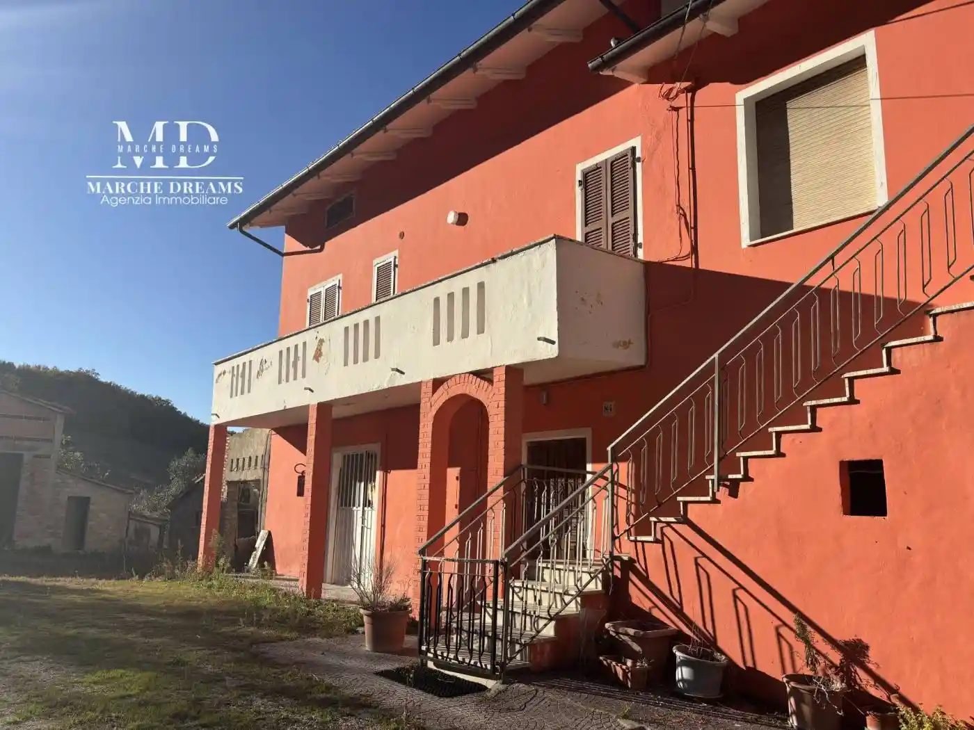 Rustico - Casale in vendita a Cingoli