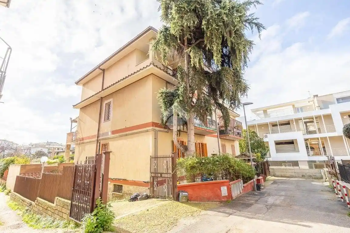 Appartamento in vendita a Marino