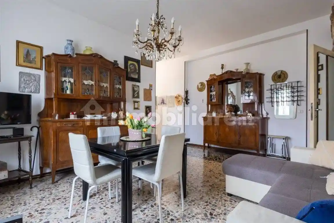 Appartamento in vendita a Monza