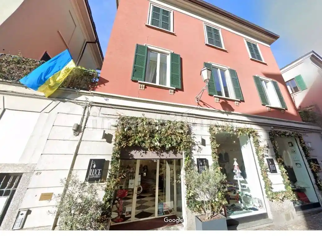 Appartamento in affitto a Cernobbio