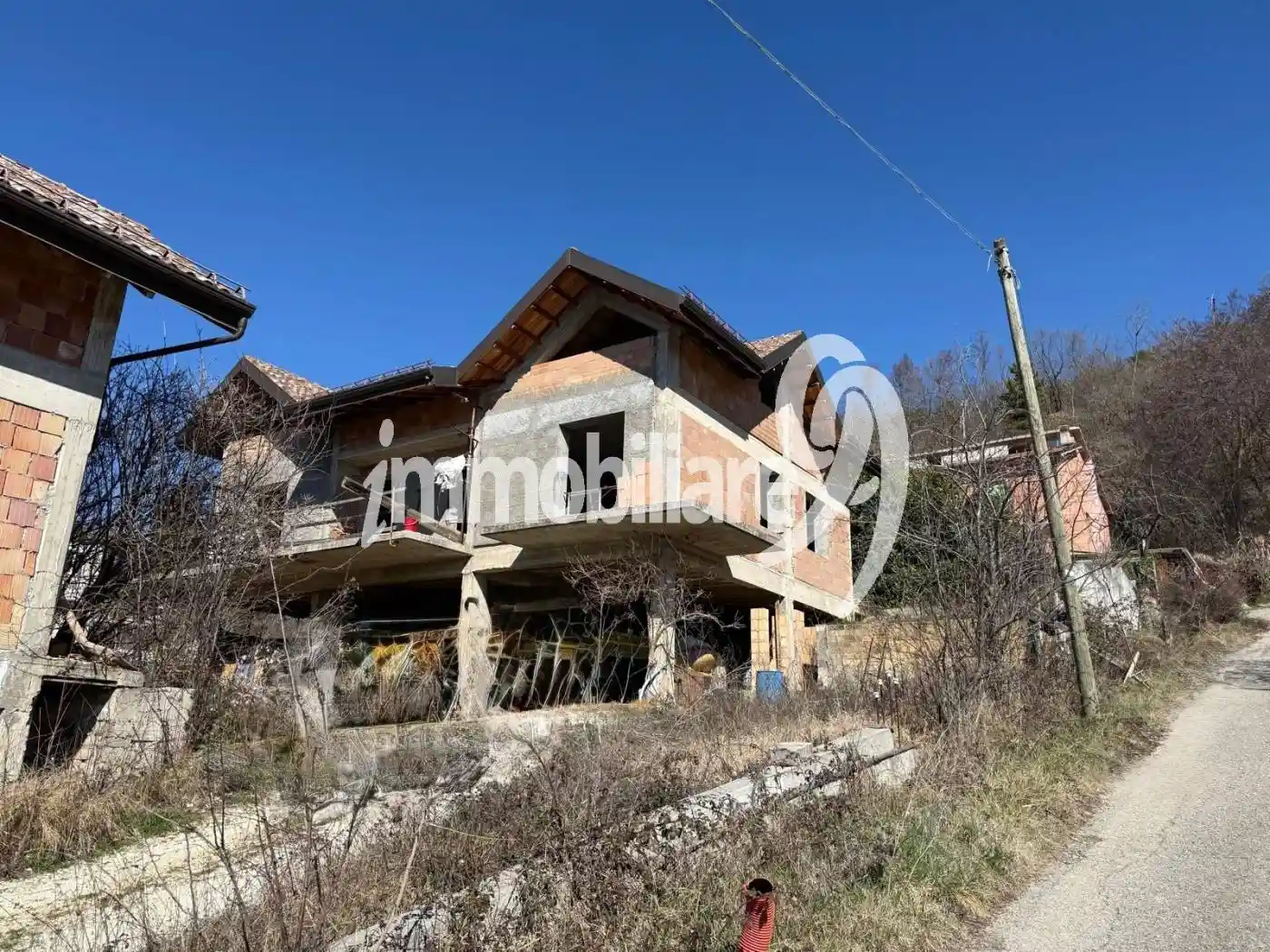 Villa in vendita a L'Aquila