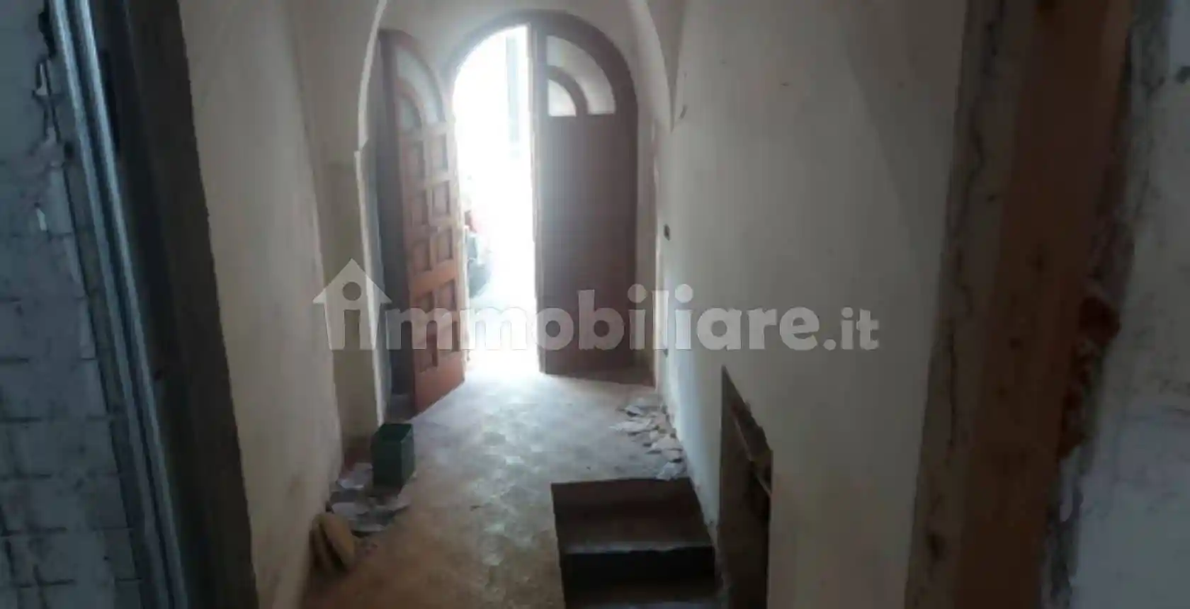 Appartamento in vendita a Collepasso